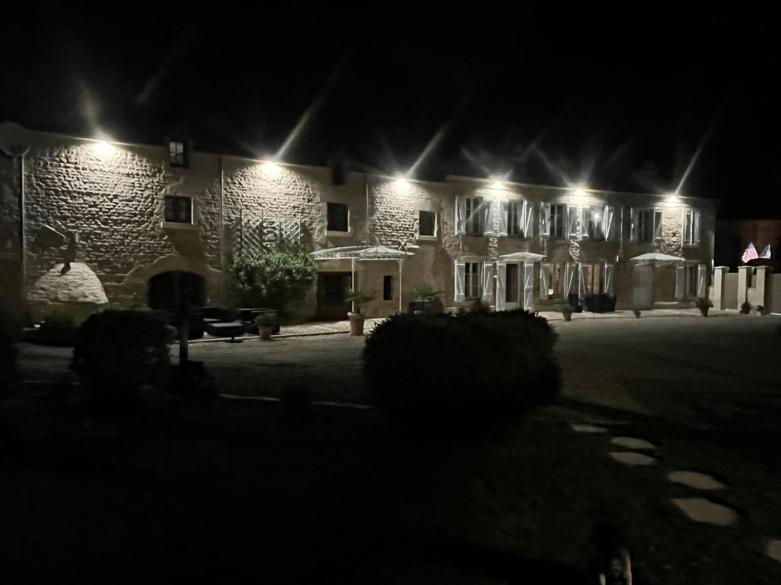 La Ferme Aux Chats Formigny 외부 사진